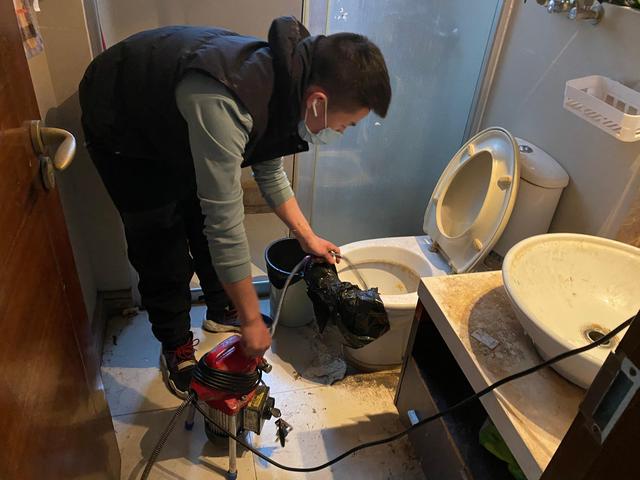 曲江马桶疏通-疏通下水道